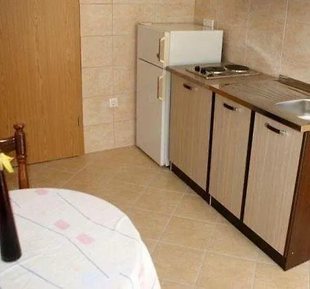 Apartment In Okrug Gornji With Seaview, Balcony, Air Condition, Wifi *