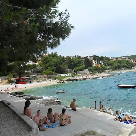 Apartment In Okrug Gornji With Seaview, Balcony, Air Condition, Wifi