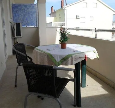 Apartment In Okrug Gornji With Seaview, Balcony, Air Condition, Wifi