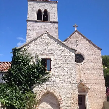 In Okrug Gornji With Seaview, Balcony, Air Condition, Wifi Apartment Trogir