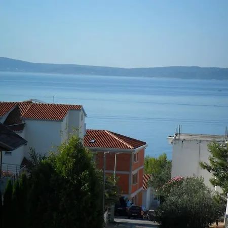 Apartment In Okrug Gornji With Seaview, Balcony, Air Condition, Wifi Trogir